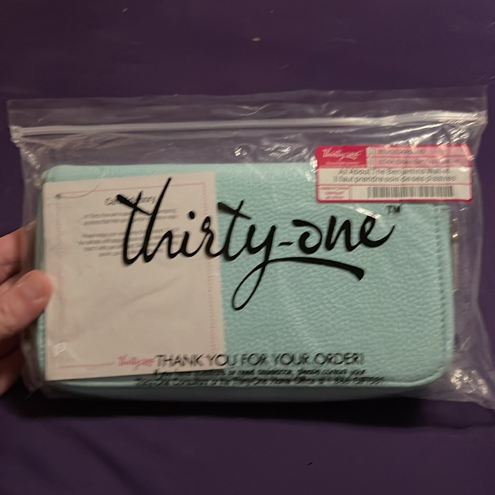 COPY - Thirty-one All about the Benjamin’s wallet.